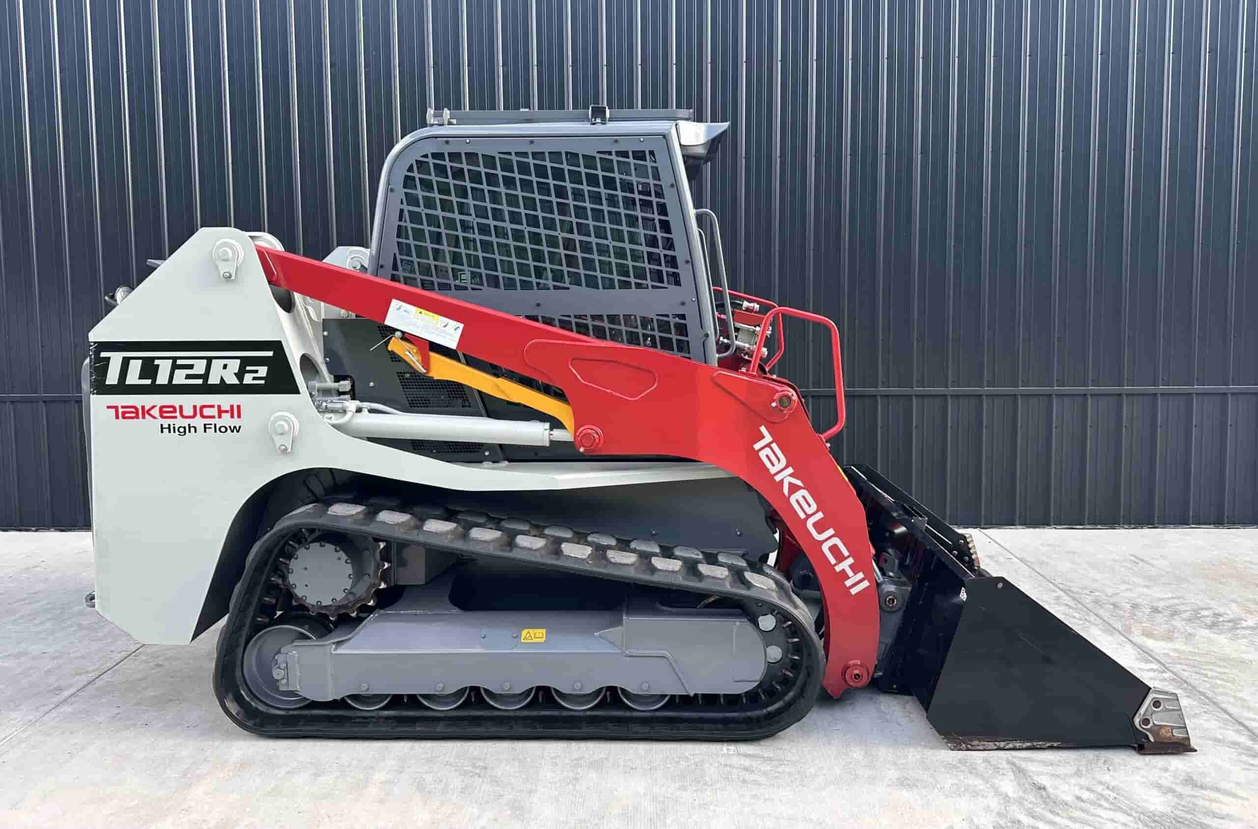 2022 TAKEUCHI TL12R2 HIGH FLOW
